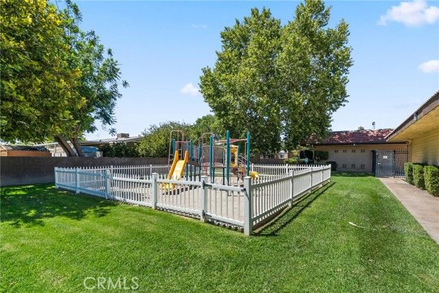 913 S Grand Avenue 41, San Jacinto, CA 92582