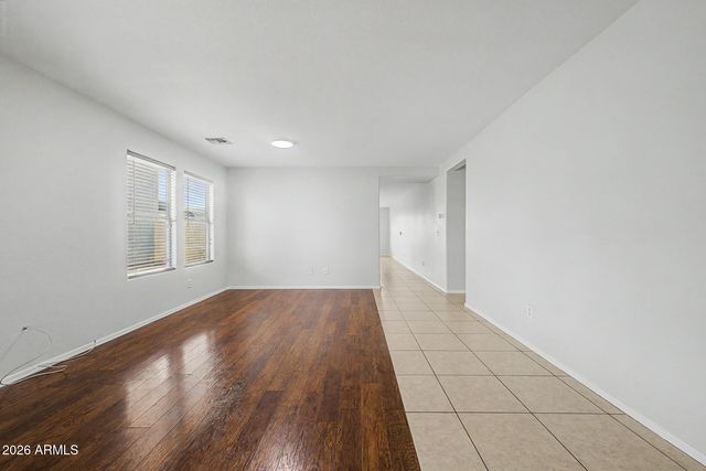 25535 W BURGESS Lane, Buckeye, AZ 85326