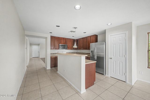 25535 W BURGESS Lane, Buckeye, AZ 85326
