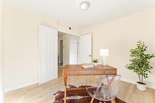 2602 N Tustin Avenue D, Santa Ana, CA 92705