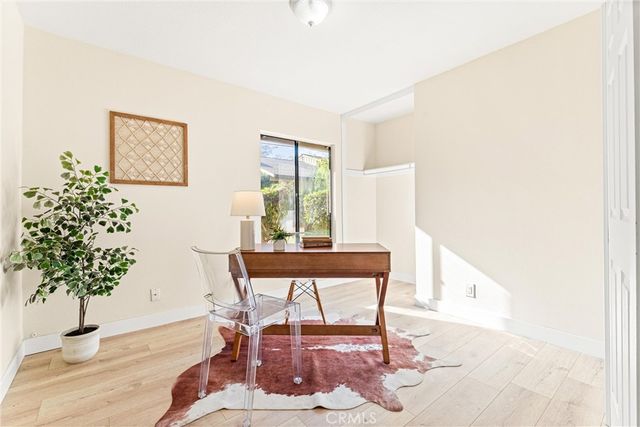 2602 N Tustin Avenue D, Santa Ana, CA 92705