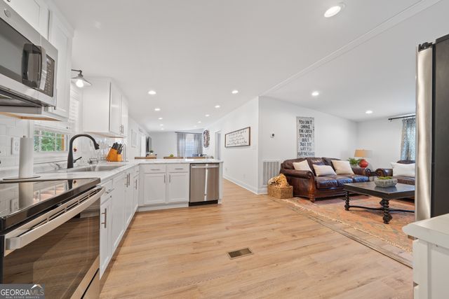 115 Clopton Drive, Eatonton, GA 31024