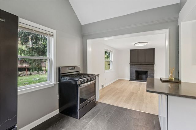 222 Elfinwild Lane, Shaler, PA 15116