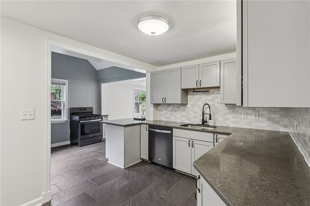 222 Elfinwild Lane, Shaler, PA 15116