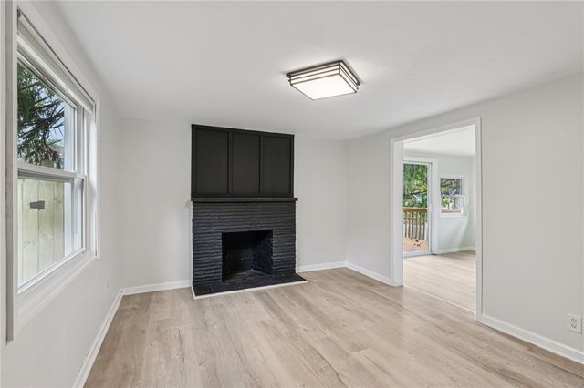 222 Elfinwild Lane, Shaler, PA 15116