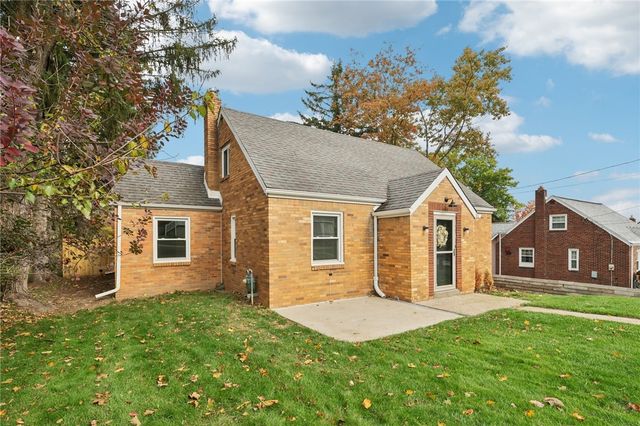 222 Elfinwild Lane, Shaler, PA 15116