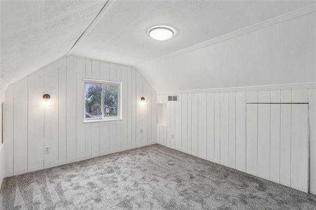 222 Elfinwild Lane, Shaler, PA 15116