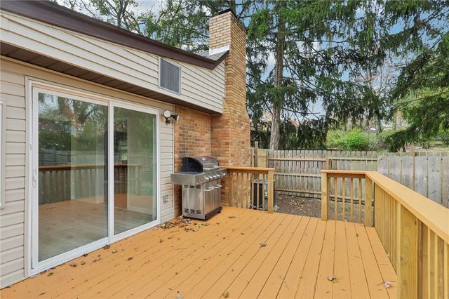 222 Elfinwild Lane, Shaler, PA 15116