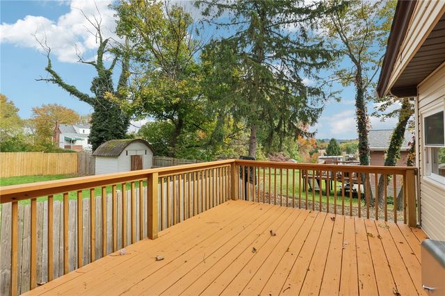 222 Elfinwild Lane, Shaler, PA 15116