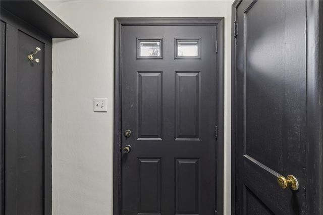 222 Elfinwild Lane, Shaler, PA 15116