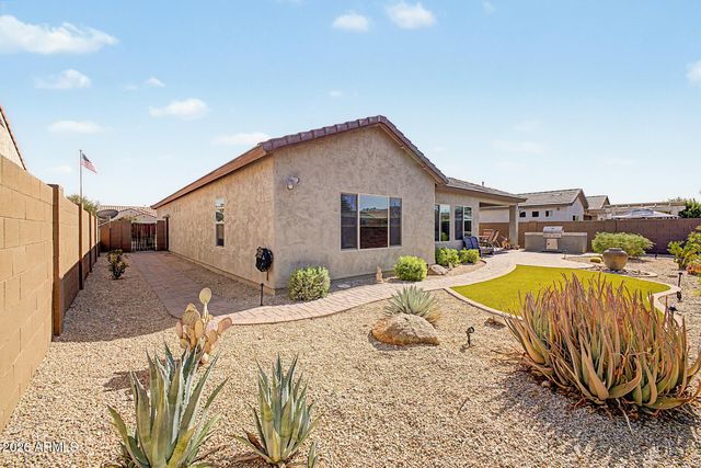 5640 W VICTORY Way, Florence, AZ 85132