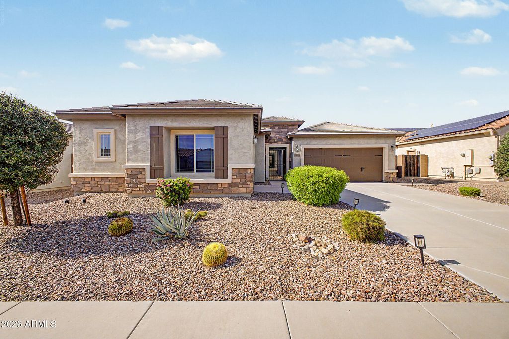 5640 W VICTORY Way, Florence, AZ 85132