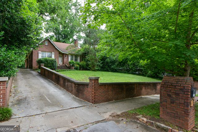 1424 Emory Road NE, Atlanta, GA 30306