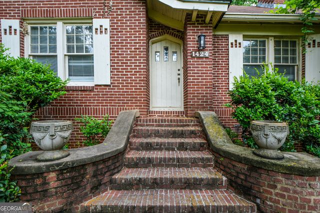 1424 Emory Road NE, Atlanta, GA 30306