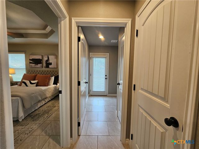 612 Canyon Springs, Canyon Lake, TX 78133