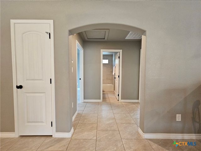 612 Canyon Springs, Canyon Lake, TX 78133
