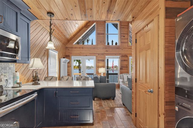 955 Barbara Point Road, Sparta, GA 31087