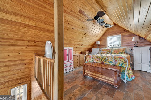 955 Barbara Point Road, Sparta, GA 31087