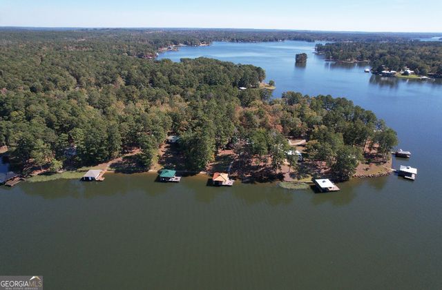 955 Barbara Point Road, Sparta, GA 31087