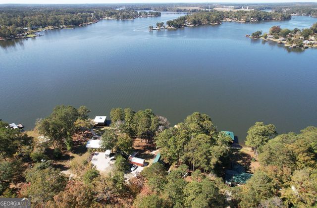 955 Barbara Point Road, Sparta, GA 31087