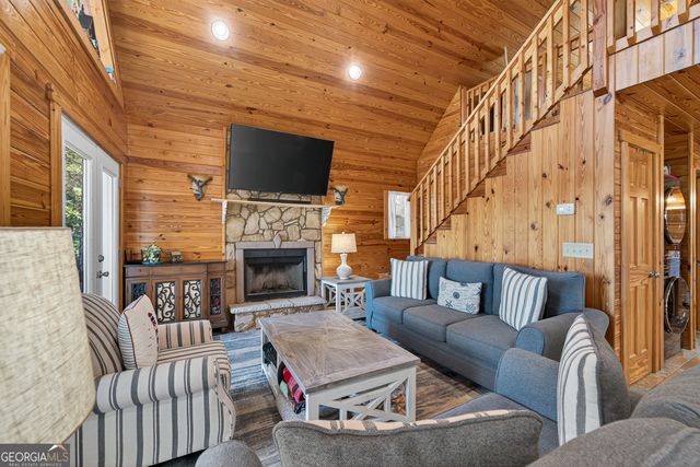 955 Barbara Point Road, Sparta, GA 31087