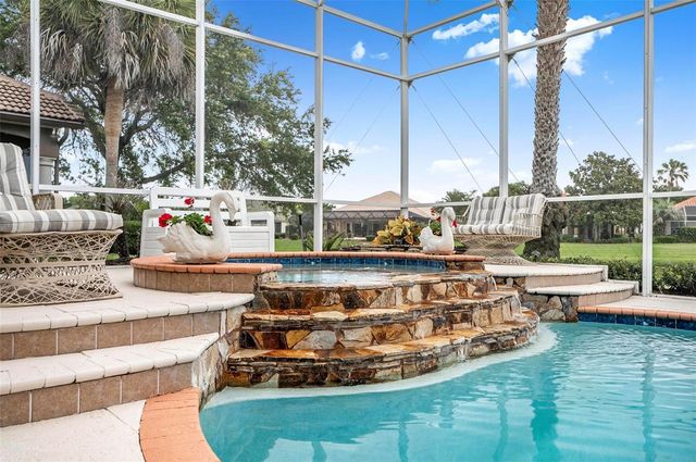 68 OAK VIEW CIRCLE W, Palm Coast, FL 32137