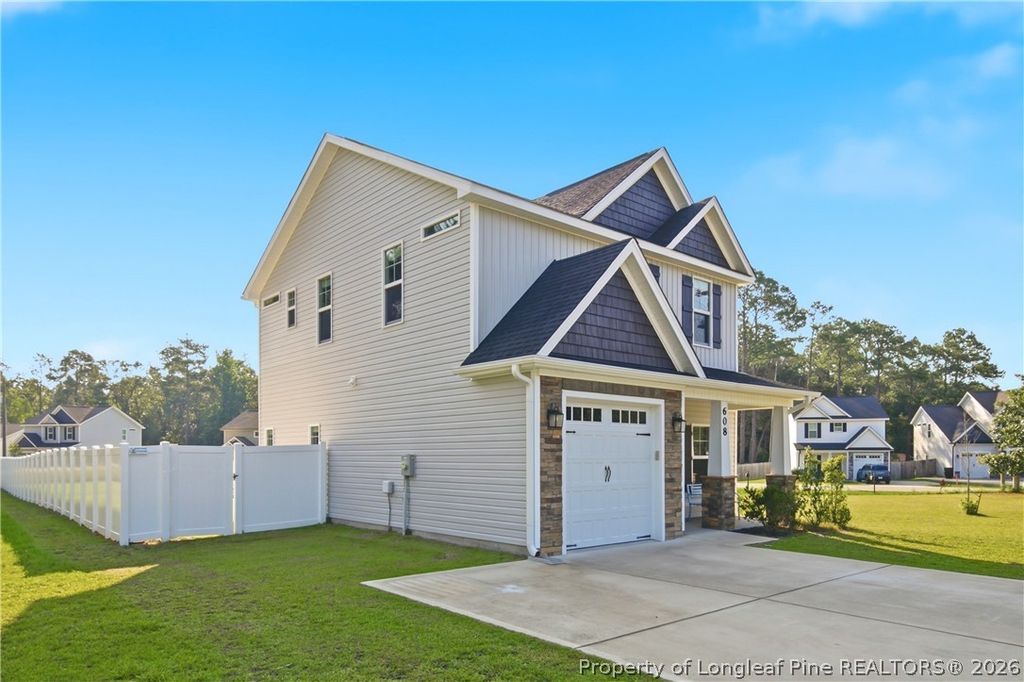 608 Bill Shaw Road, Spring Lake, NC 28390 — photo 3