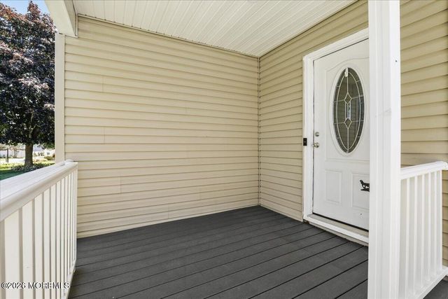 813 Pemberton Street, Toms River, NJ 08757