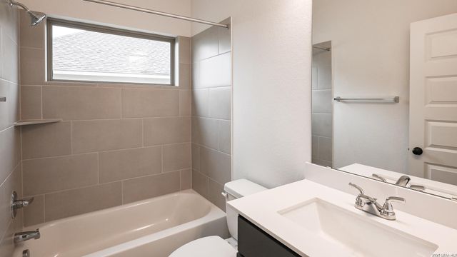 5085 Obispo Circle, Schertz, TX 78124