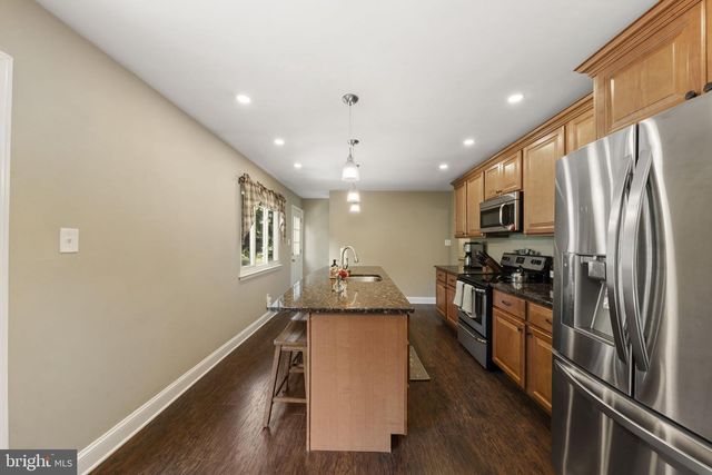 3306 E SUMMIT AVE, Downingtown, PA 19335