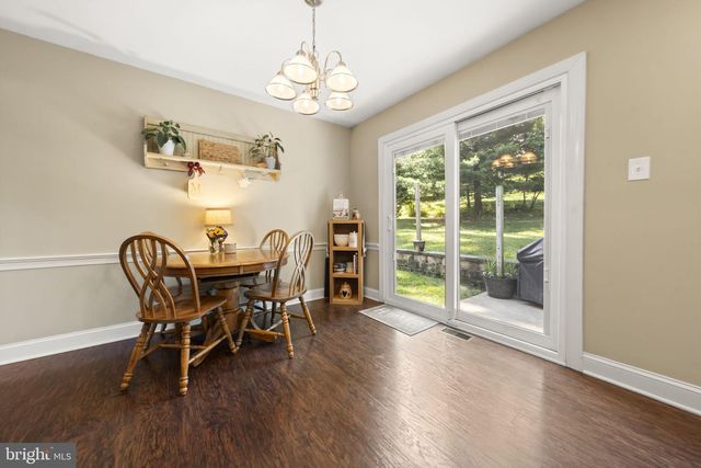 3306 E SUMMIT AVE, Downingtown, PA 19335