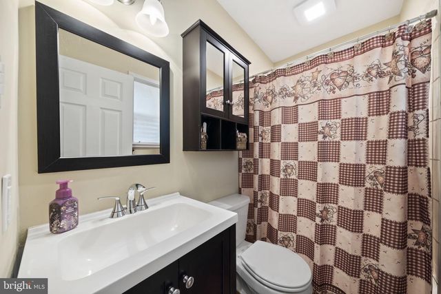 3306 E SUMMIT AVE, Downingtown, PA 19335