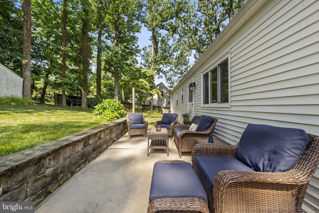3306 E SUMMIT AVE, Downingtown, PA 19335