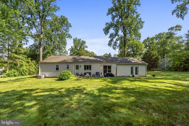 3306 E SUMMIT AVE, Downingtown, PA 19335