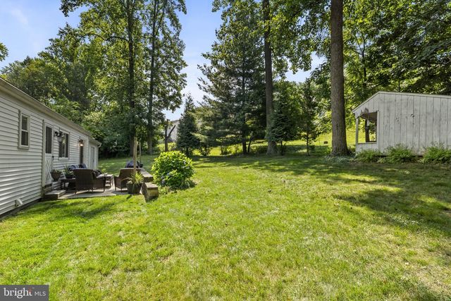 3306 E SUMMIT AVE, Downingtown, PA 19335