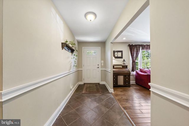 3306 E SUMMIT AVE, Downingtown, PA 19335