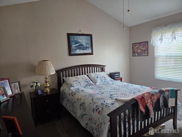 62 Canal Street, Sayreville, NJ 08872