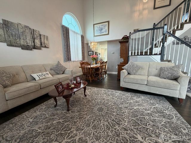 62 Canal Street, Sayreville, NJ 08872