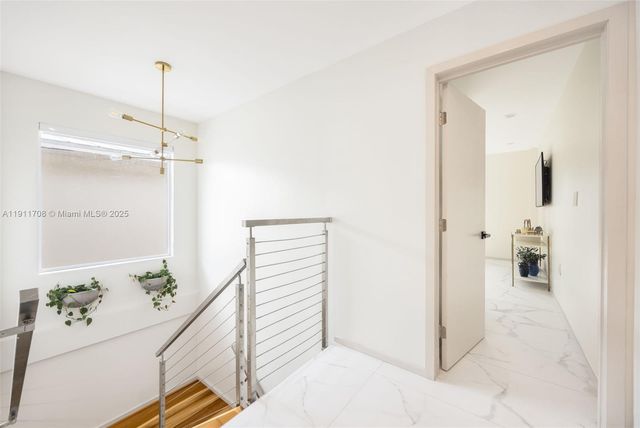 47 SW 21st Rd, Miami, FL 33129