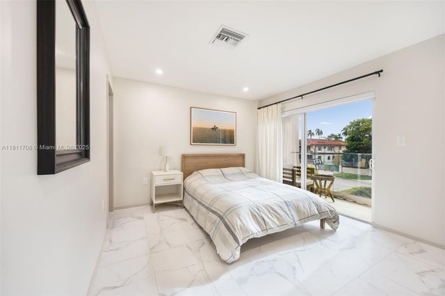 47 SW 21st Rd, Miami, FL 33129