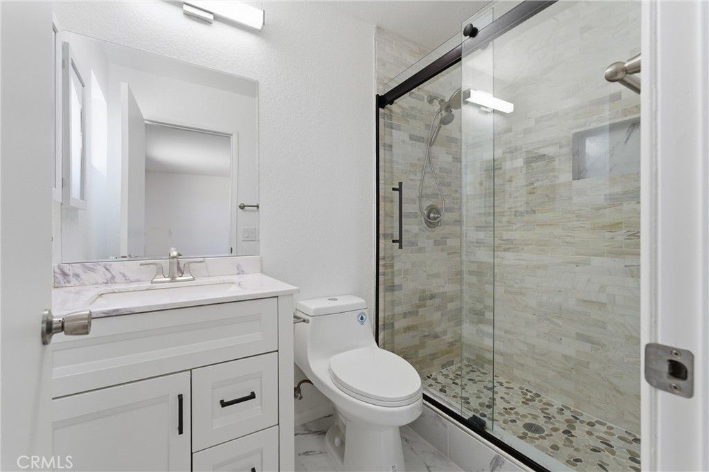 Image 13 of property listing at 8660 Redwood Boulevard, California City, CA 93505
