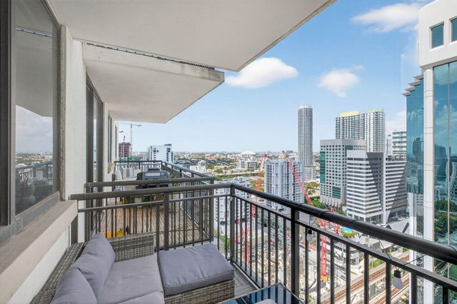 999 SW 1st Avenue 2615, Miami, FL 33130