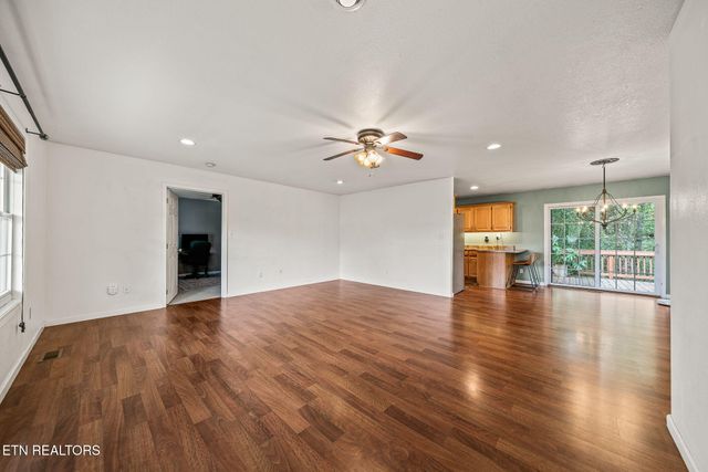 20 Beech Circle, Crossville, TN 38555