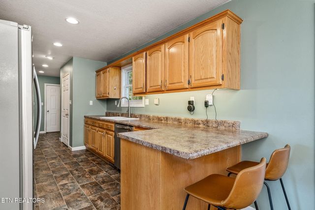 20 Beech Circle, Crossville, TN 38555