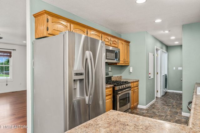 20 Beech Circle, Crossville, TN 38555