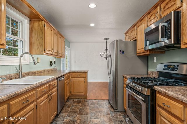 20 Beech Circle, Crossville, TN 38555