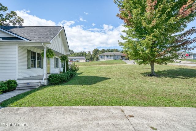 20 Beech Circle, Crossville, TN 38555