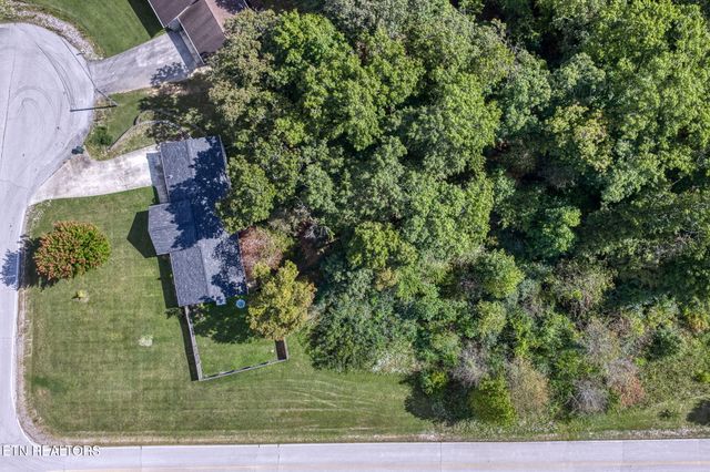 20 Beech Circle, Crossville, TN 38555