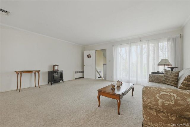 34 Jasmine Lane, Valley Stream, NY 11581
