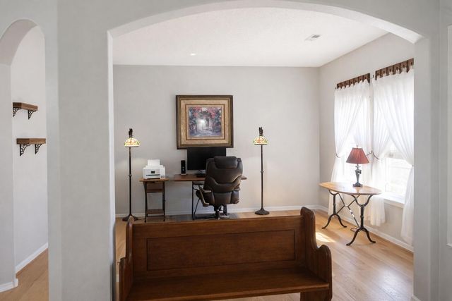 5529 Sandoval Drive NE, Rio Rancho, NM 87144